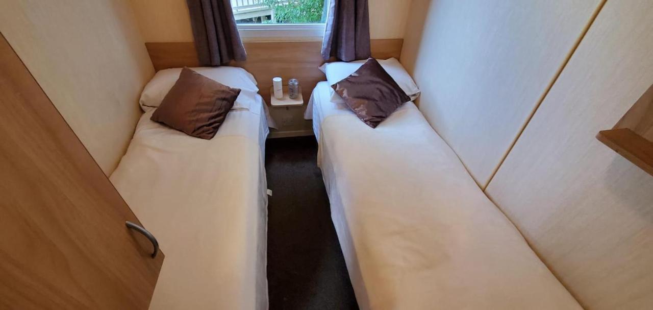 Cosy Caravan In Rhyl North Wales Exterior foto